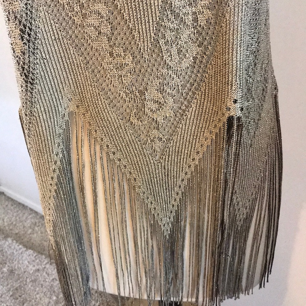 Woven Tunic - Picture 3 of 8